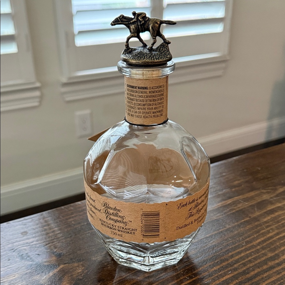 Single Barrel Bourbon Whiskey Bottle with Horse Stopper - Letter N: - Picture 5 of 5